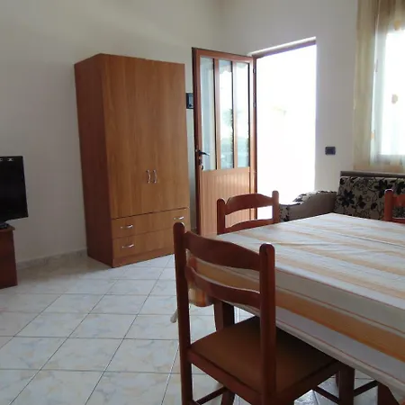 Appart hôtel Vila Genos Lungomare