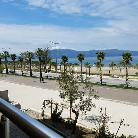 Vila Genos Lungomare Vlorë