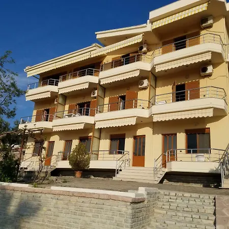 Aparthotel Vila Genos Lungomare Vlorë